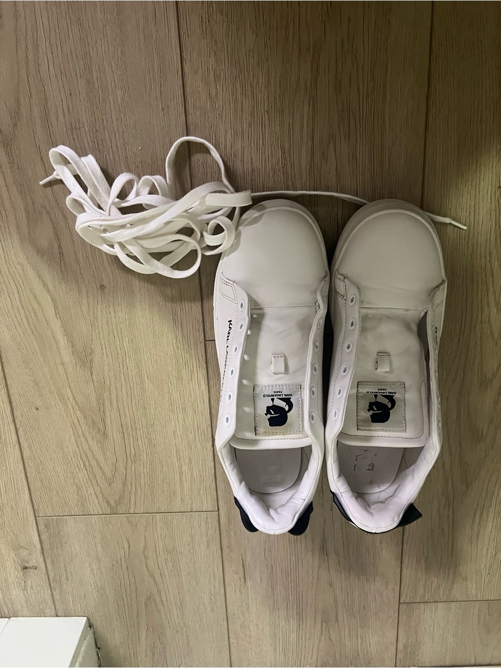 Karl Lagerfeld White Low-Top Leather Sneakers with Black Heel Tab